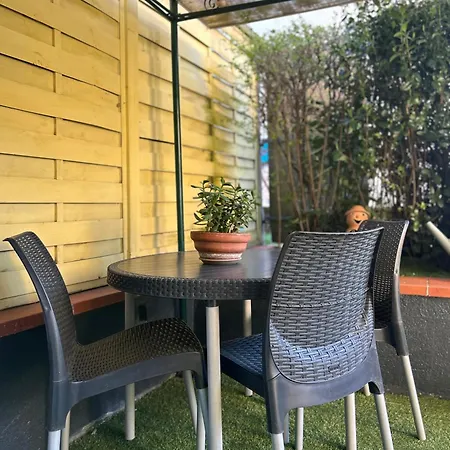 La Petite Garenne - T2 Climatise Et Jardin Prive